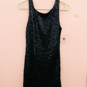 Sequined blue formal dress! 🦋